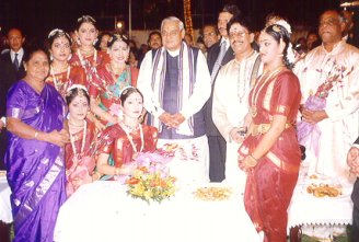 Saoja and her students with the Prime Minister of India
